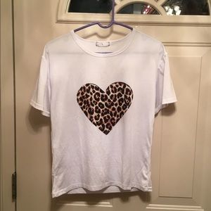 Leopard heart tshirt